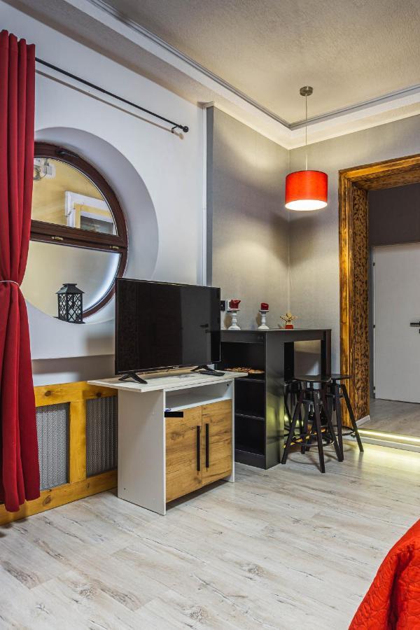 Koa - Inside Old Town Apartment Brasov Luaran gambar
